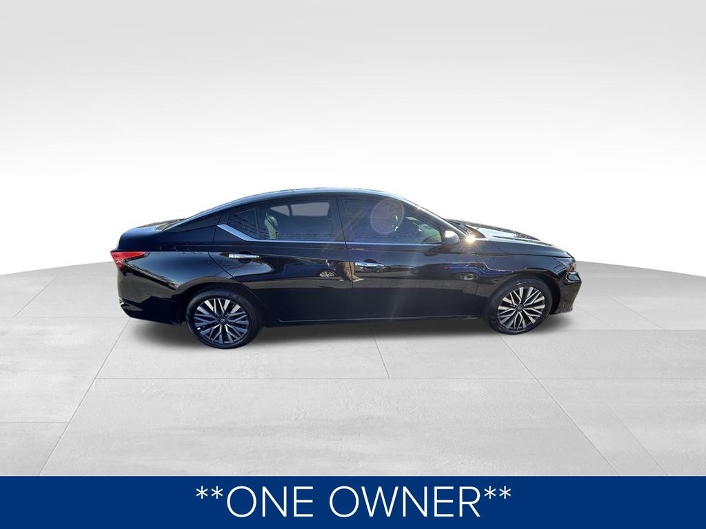 Nissan Altima 2.5 SV 2025