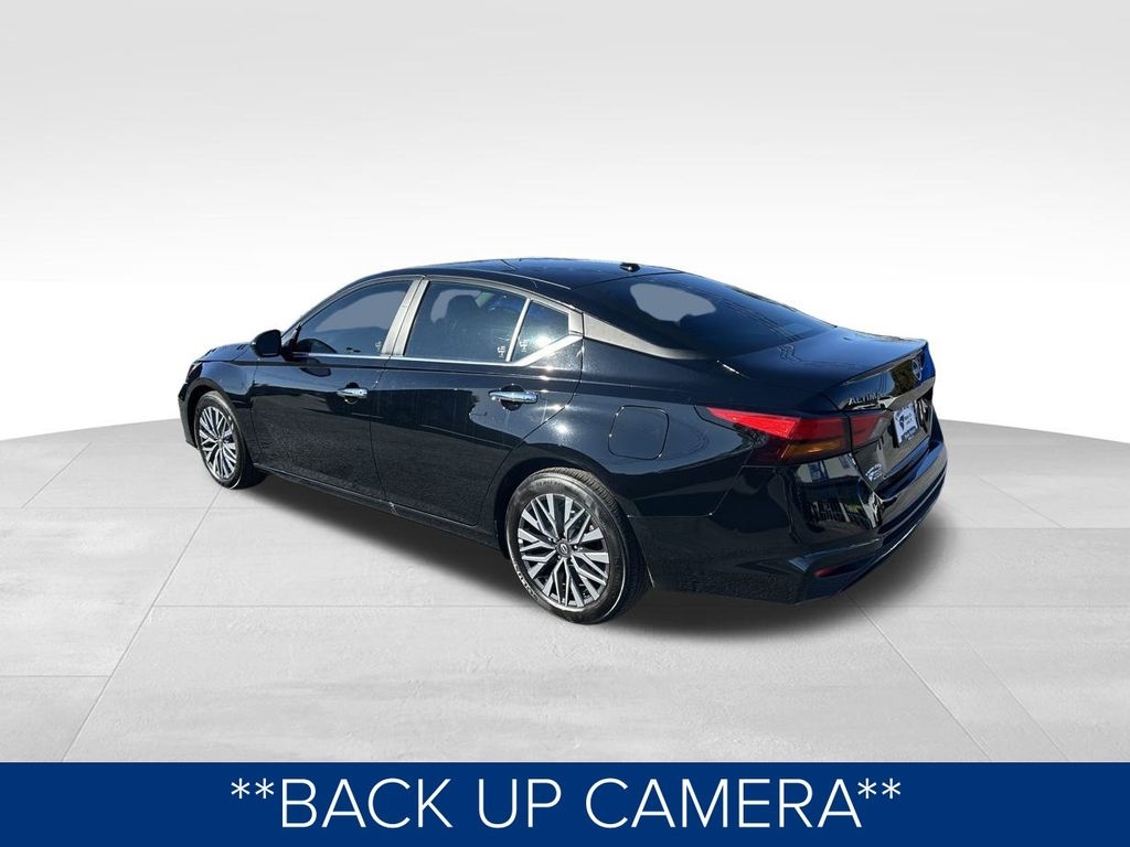 Nissan Altima 2.5 SV 2025