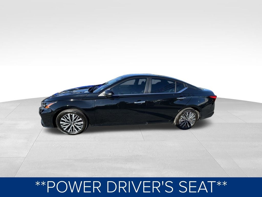 Nissan Altima 2.5 SV 2025