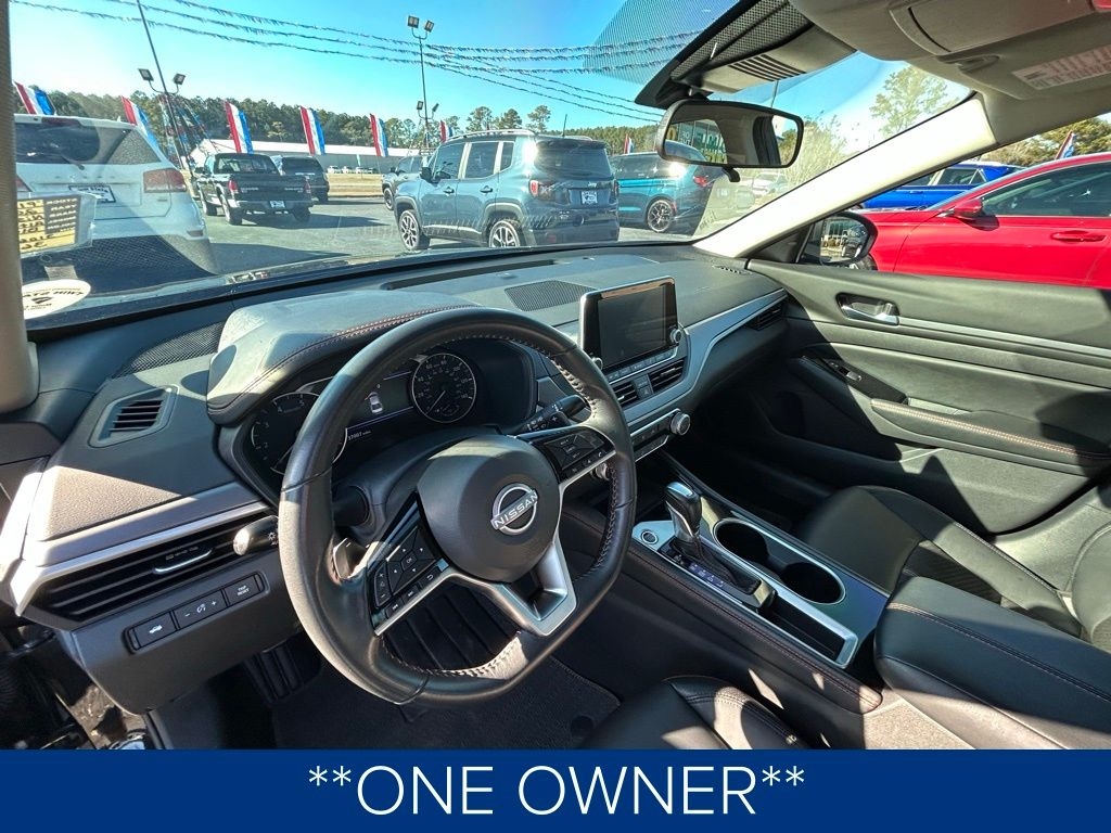 Nissan Altima 2.5 SR 2025