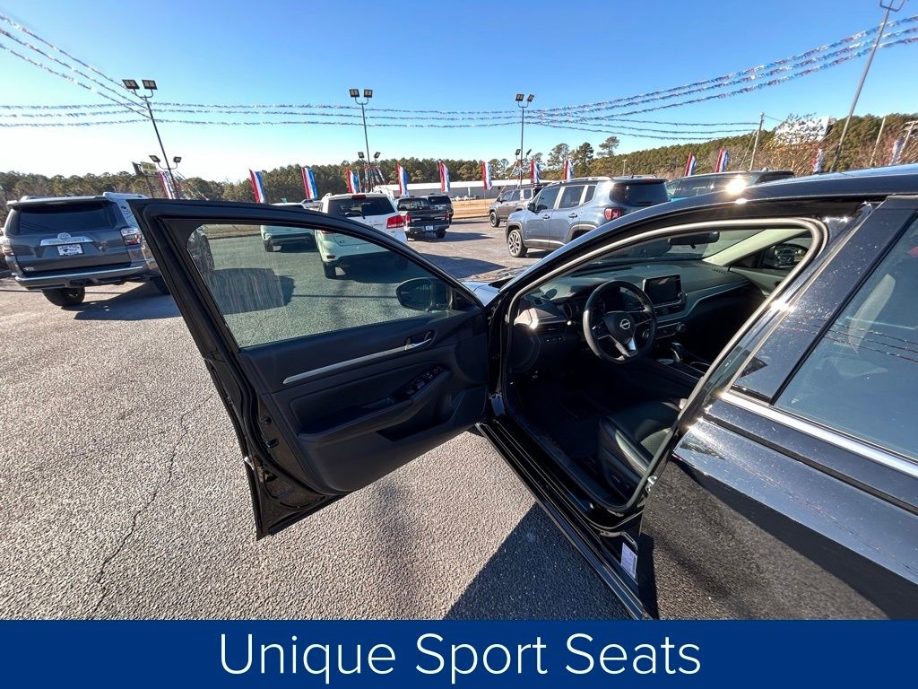 Nissan Altima 2.5 SR 2025