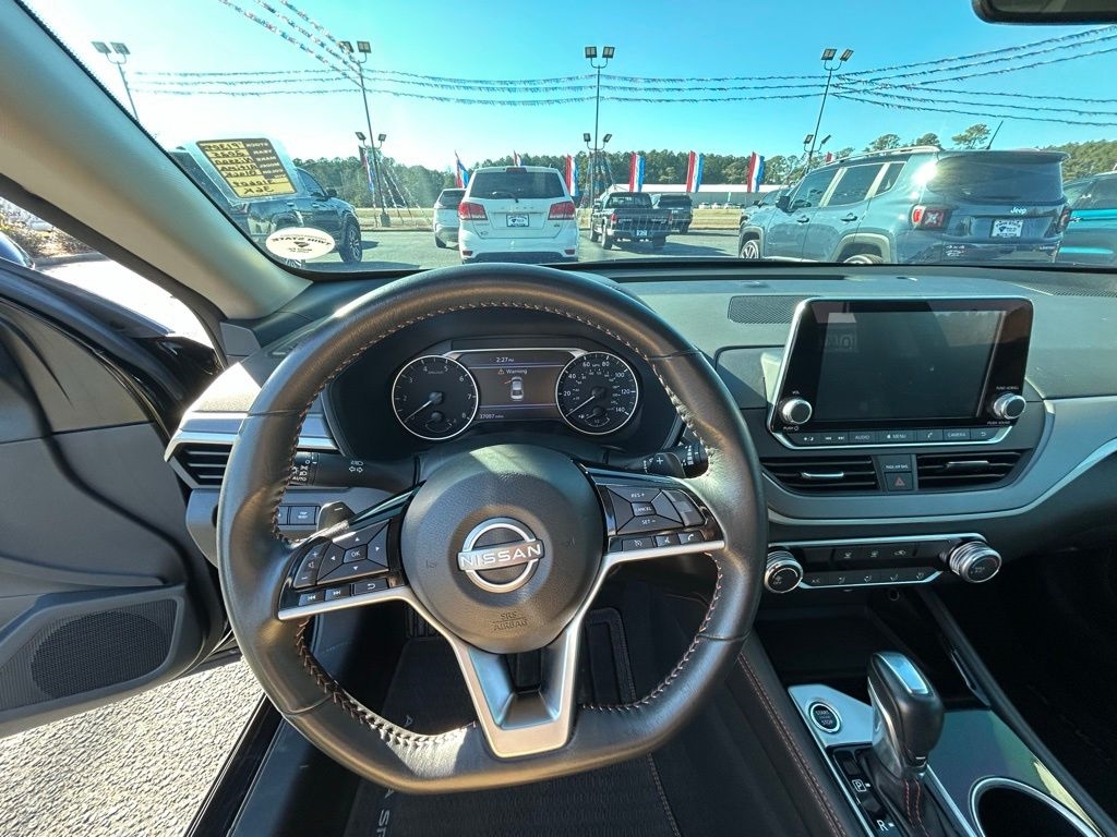 Nissan Altima 2.5 SR 2025