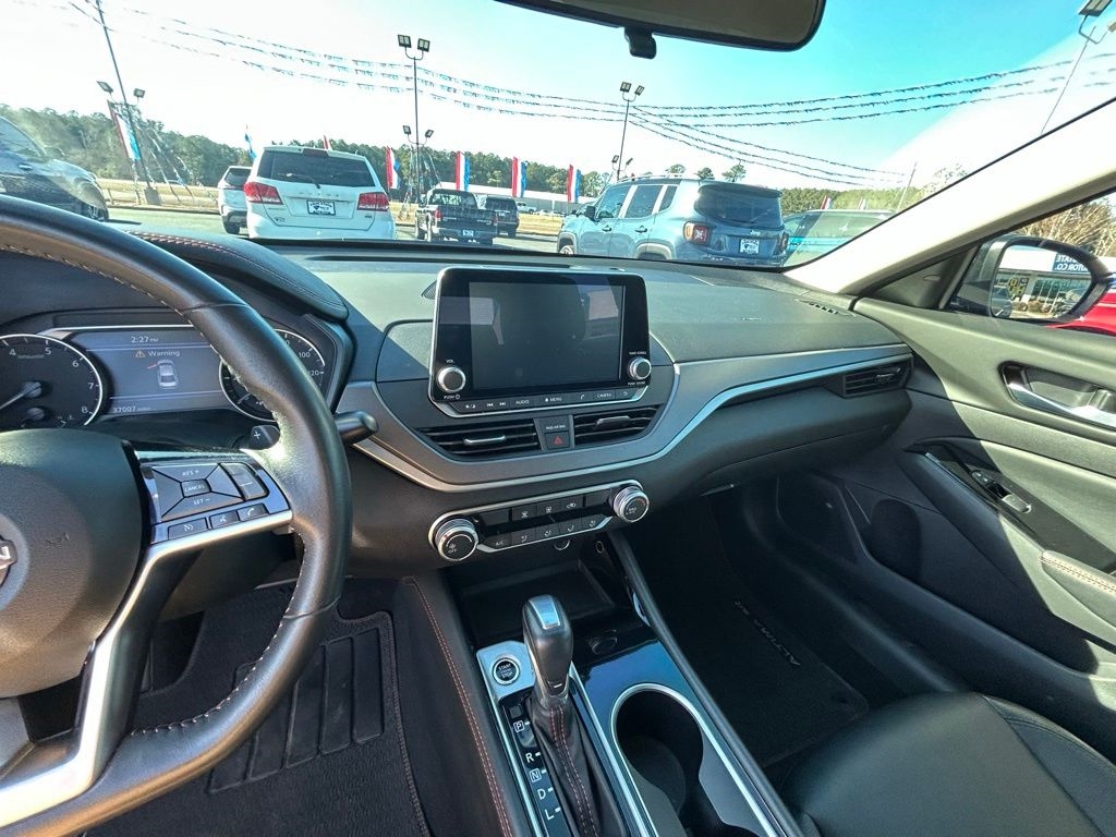 Nissan Altima 2.5 SR 2025