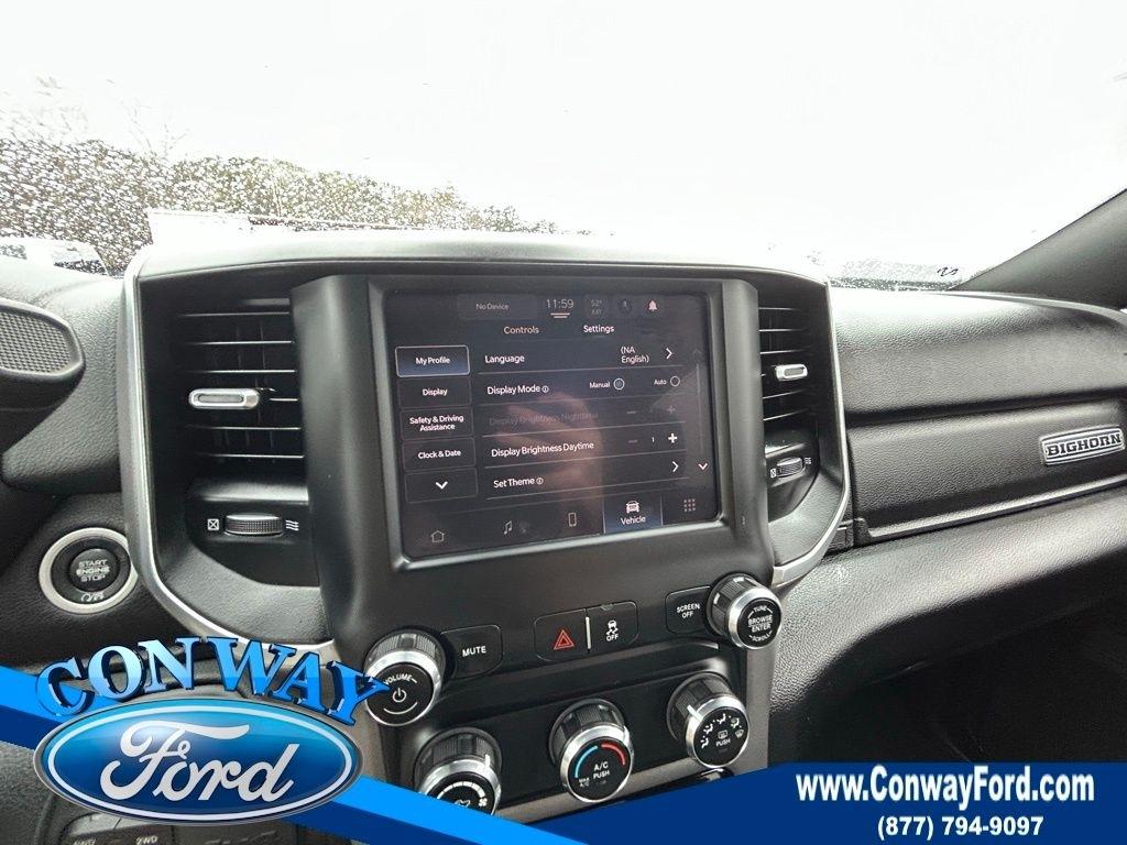 RAM 3500 Big Horn Crew Cab LWB 4WD DRW 2024