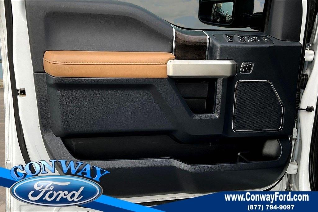 Ford F-350 SD King Ranch Crew Cab Long Bed 4WD 2022