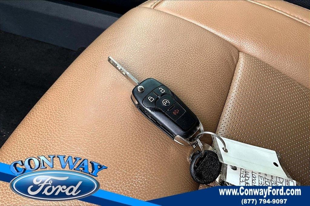 Ford F-350 SD King Ranch Crew Cab Long Bed 4WD 2022