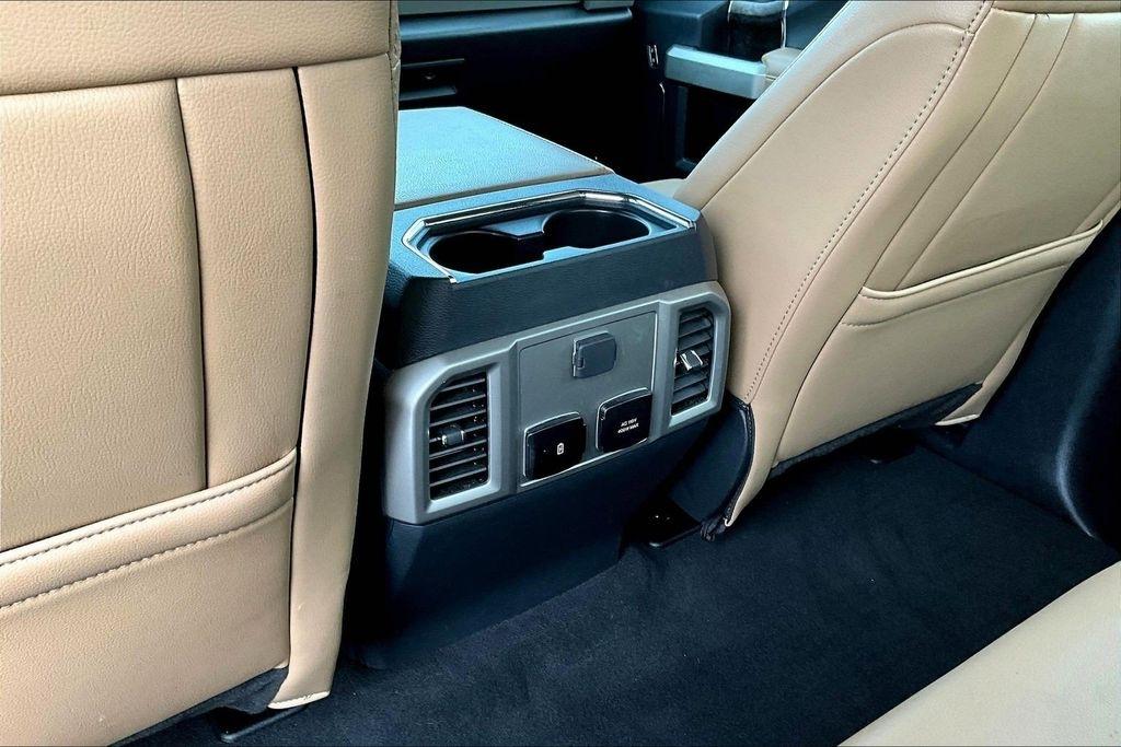 Ford F-350 SD King Ranch Crew Cab Long Bed 4WD 2022