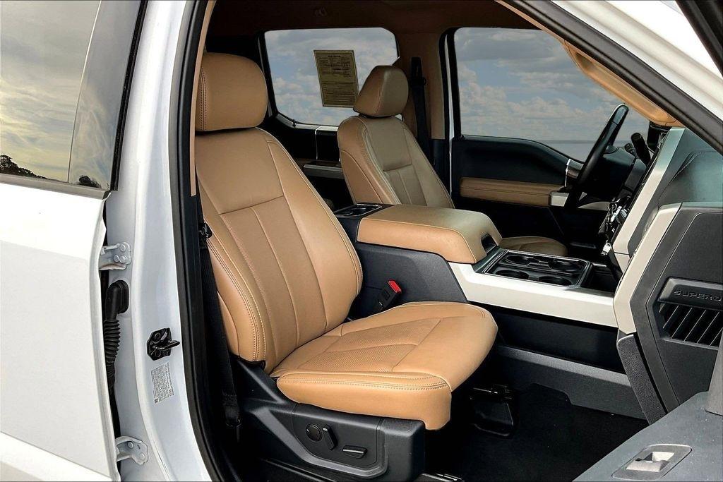 Ford F-350 SD King Ranch Crew Cab Long Bed 4WD 2022