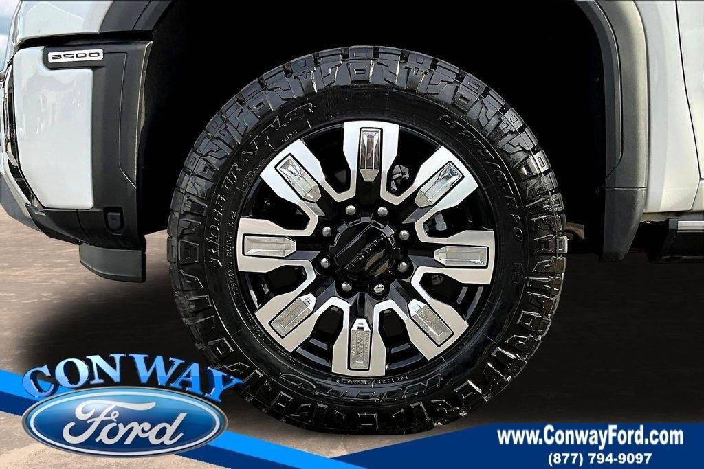 GMC Sierra 3500HD Denali Crew Cab 4WD 2024