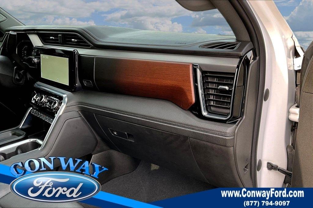 GMC Sierra 3500HD Denali Crew Cab 4WD 2024