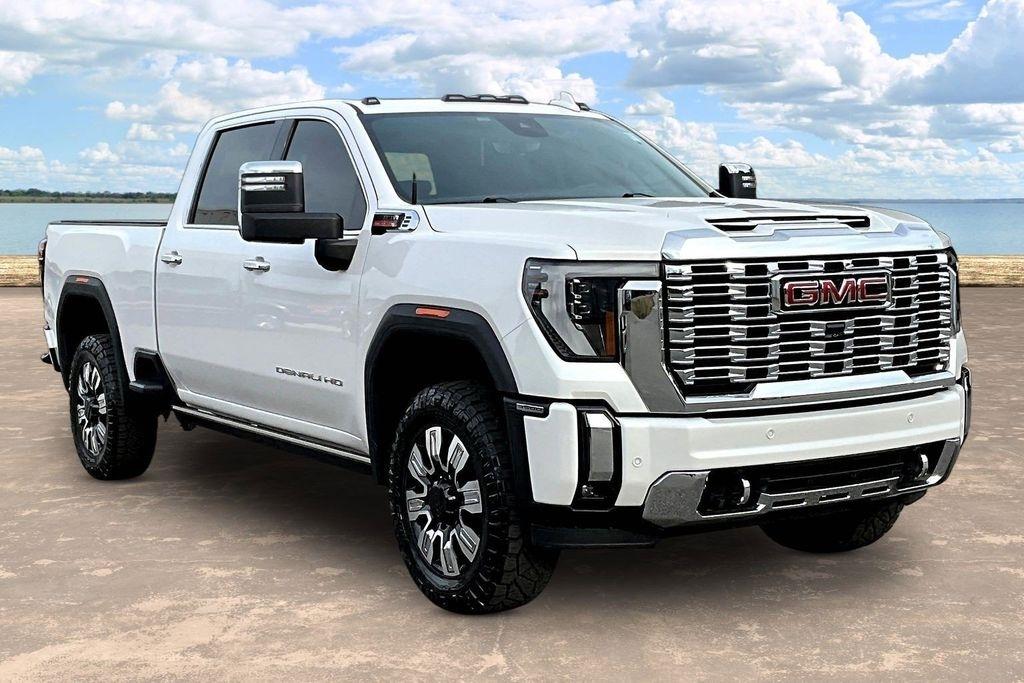2024 GMC Sierra 3500HD Denali Crew Cab 4WD