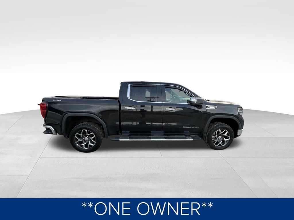 GMC Sierra 1500 SLT Crew Cab 4WD 2022