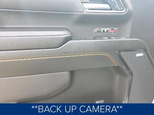 GMC Sierra 1500 AT4 Crew Cab 4WD 2025