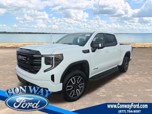 GMC Sierra 1500 AT4 Crew Cab 4WD 2025