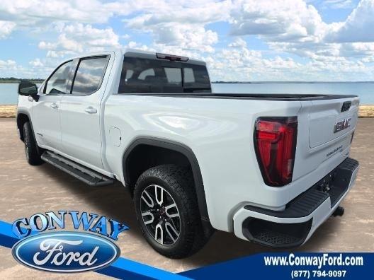 GMC Sierra 1500 AT4 Crew Cab 4WD 2025