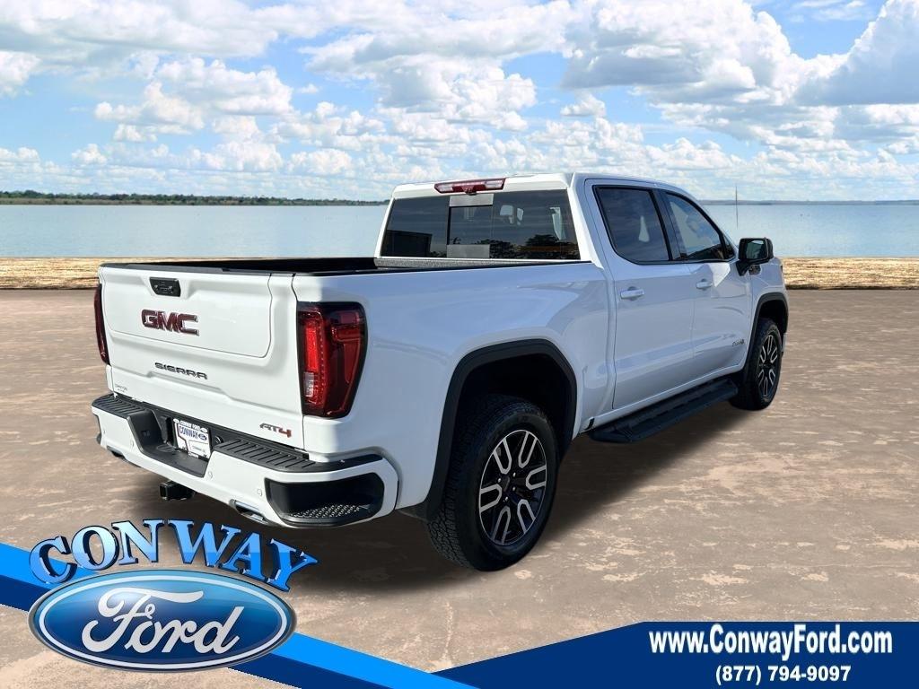 GMC Sierra 1500 AT4 Crew Cab 4WD 2025