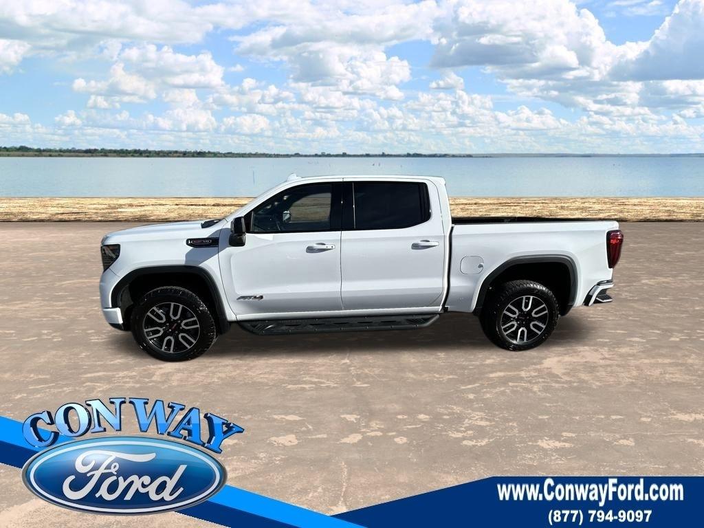 GMC Sierra 1500 AT4 Crew Cab 4WD 2025