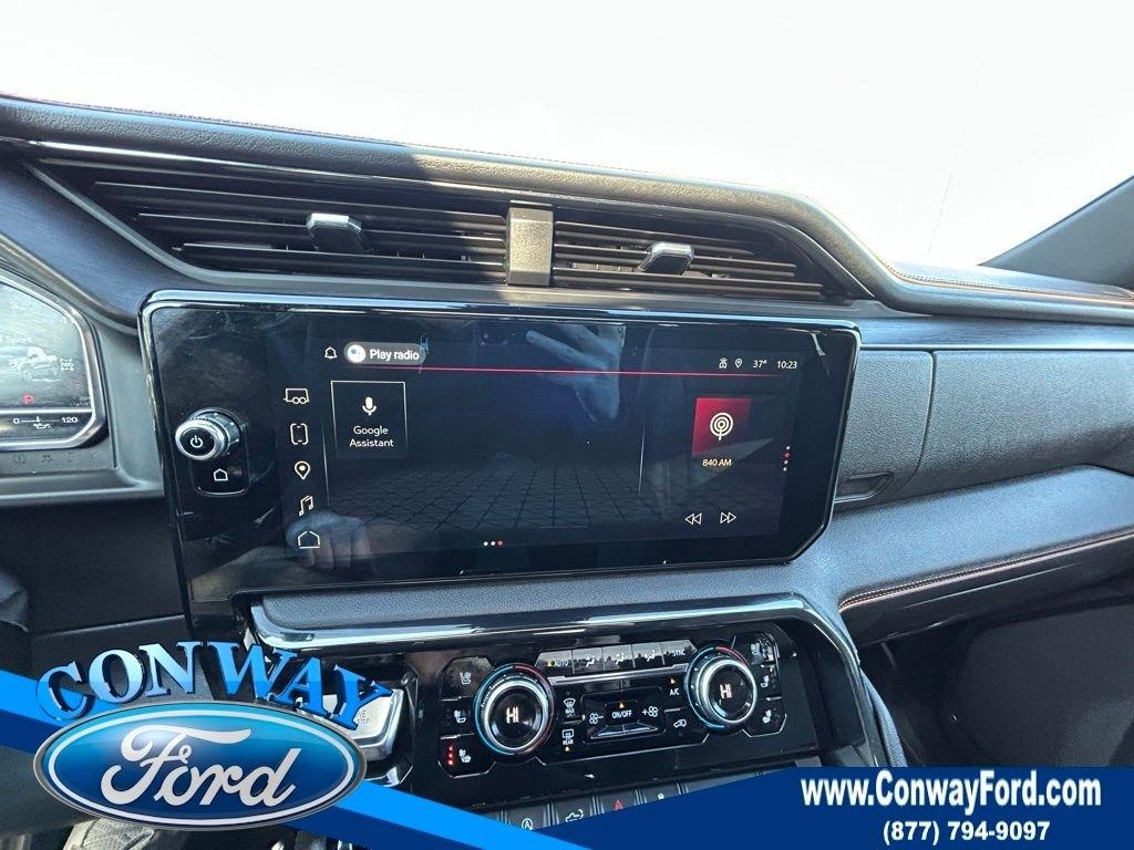 GMC Sierra 1500 AT4 Crew Cab 4WD 2025