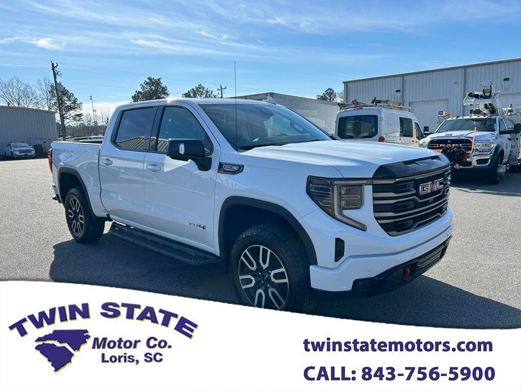 2025 GMC Sierra 1500 AT4 Crew Cab 4WD