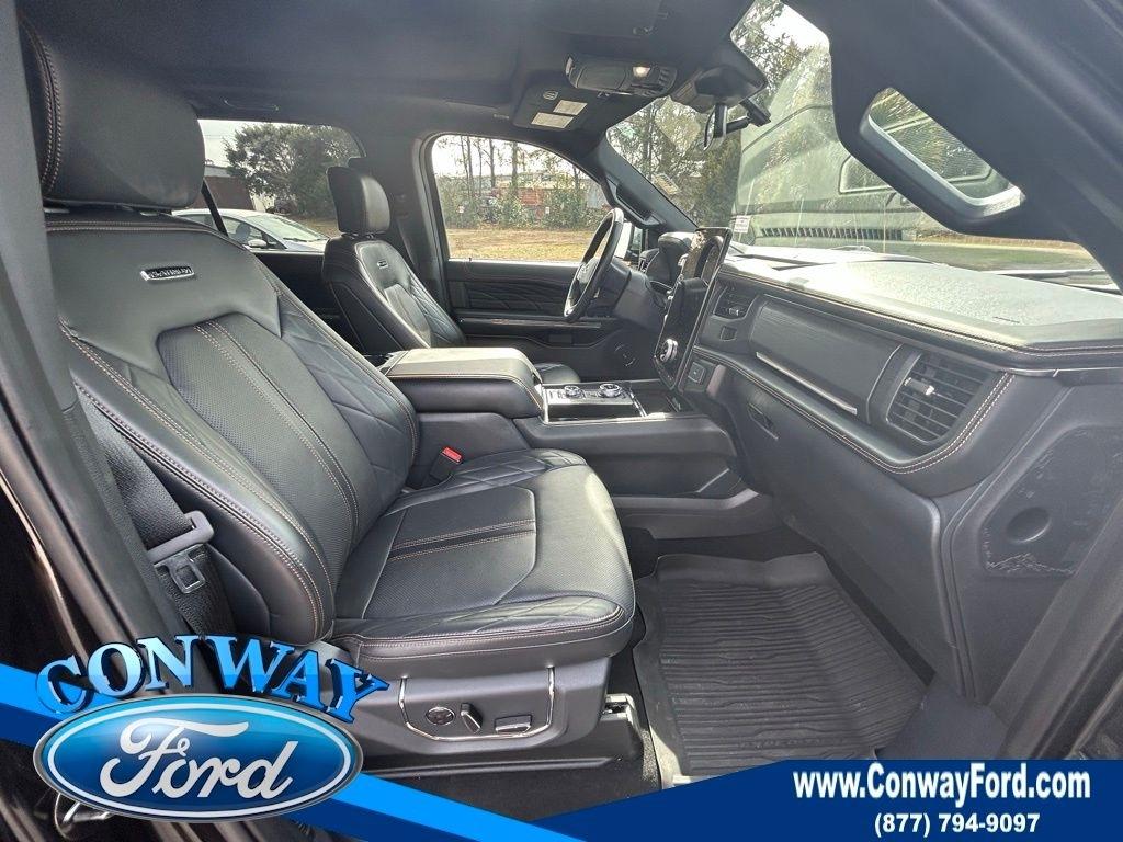 Ford Expedition MAX Platinum 4WD 2024