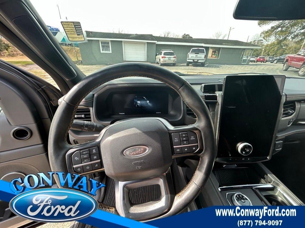 Ford Expedition MAX Platinum 4WD 2024