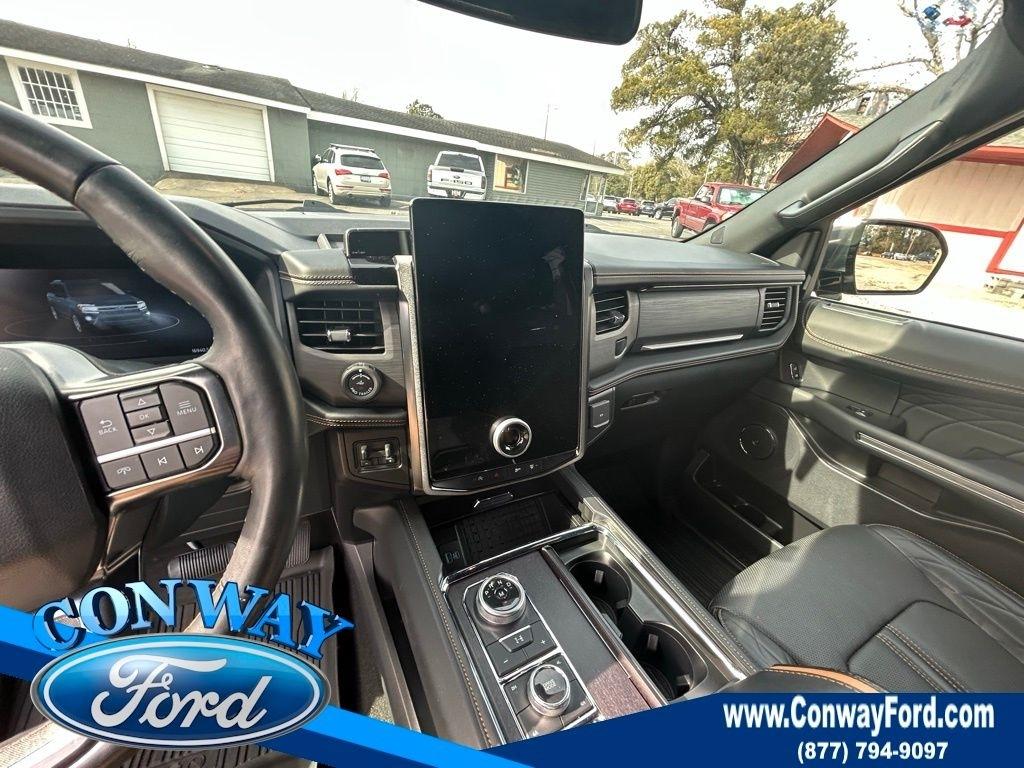 Ford Expedition MAX Platinum 4WD 2024