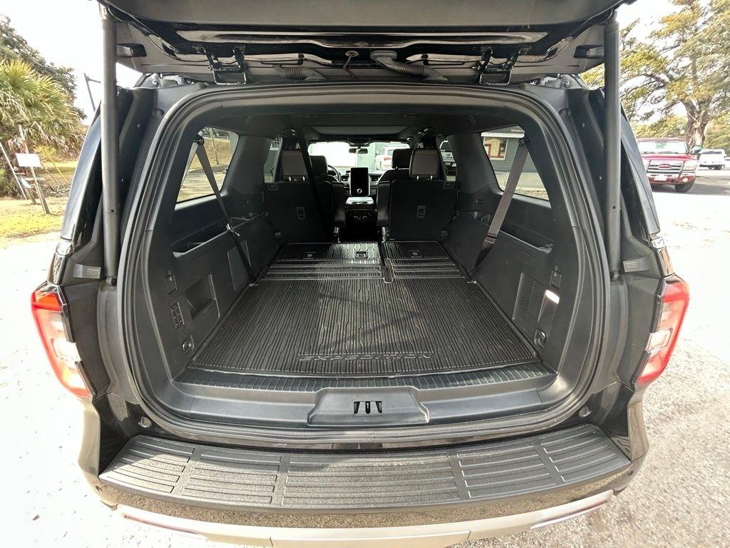 Ford Expedition MAX Platinum 4WD 2024