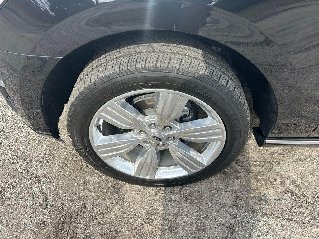 Ford Expedition MAX Platinum 4WD 2024