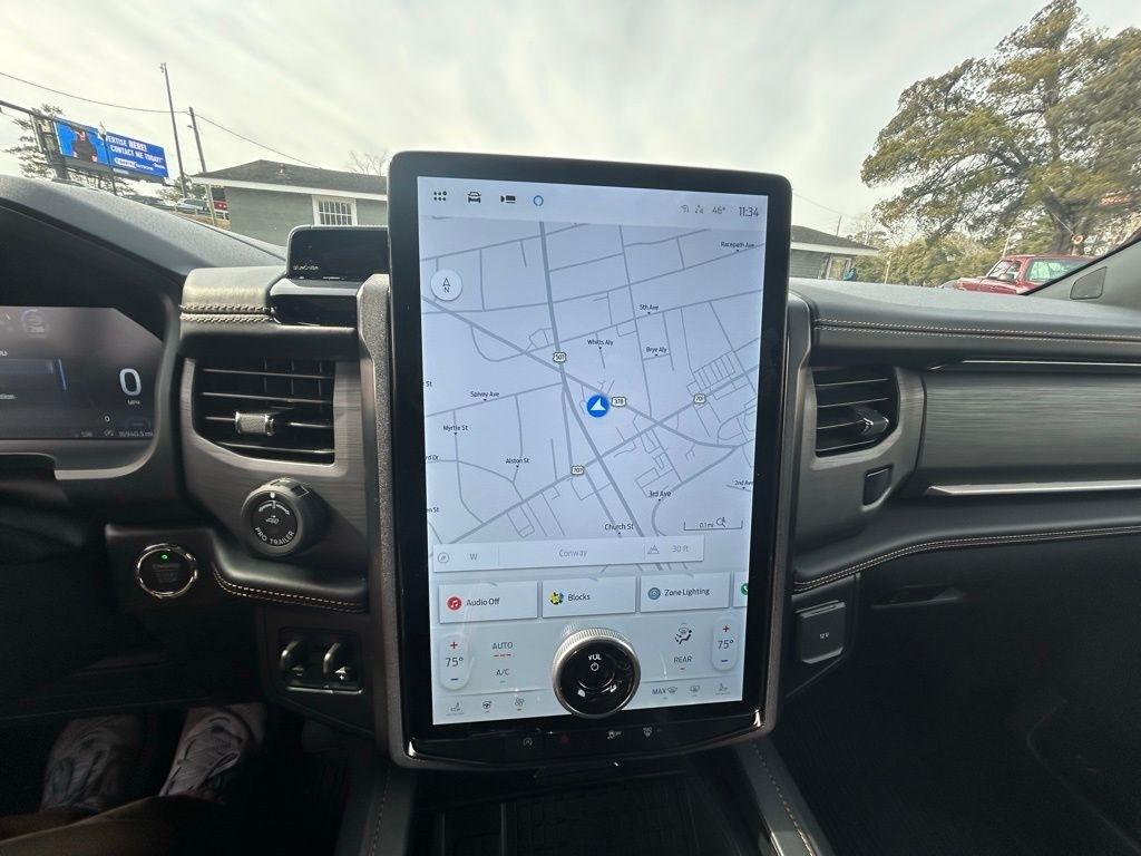 Ford Expedition MAX Platinum 4WD 2024