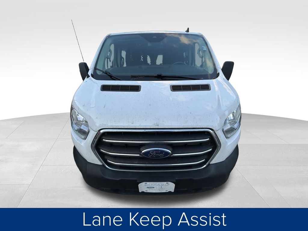 Ford Transit 250 Van Low Roof w/Sliding Pass. 130-in. WB 2020