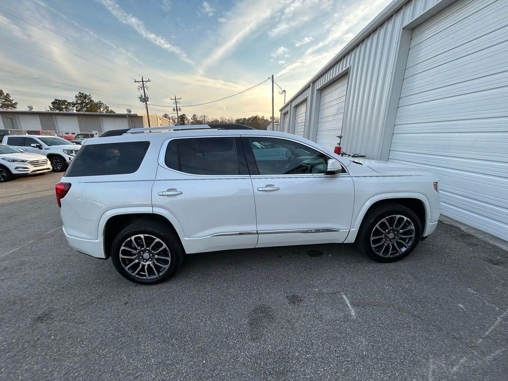 GMC Acadia Denali 2020