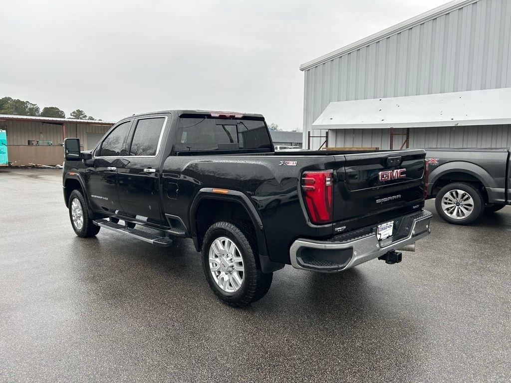 GMC Sierra 2500HD SLT Crew Cab 2WD 2025