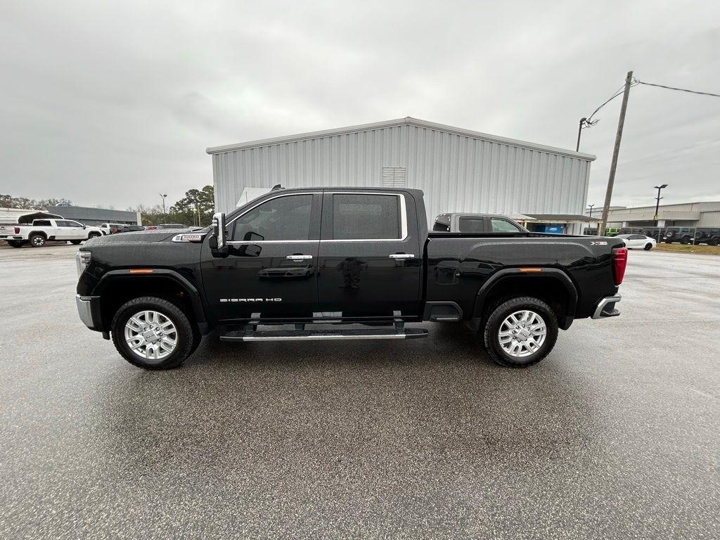 GMC Sierra 2500HD SLT Crew Cab 2WD 2025