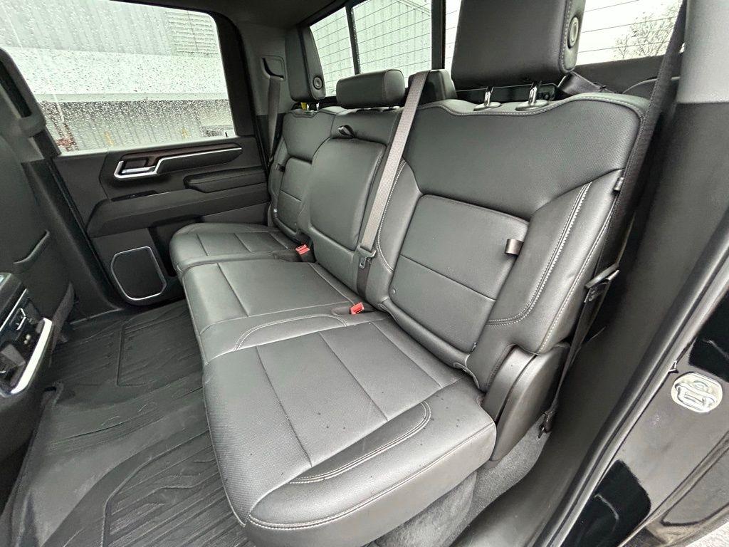 GMC Sierra 2500HD SLT Crew Cab 2WD 2025