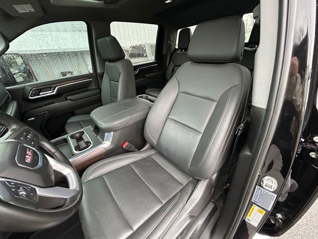 GMC Sierra 2500HD SLT Crew Cab 2WD 2025