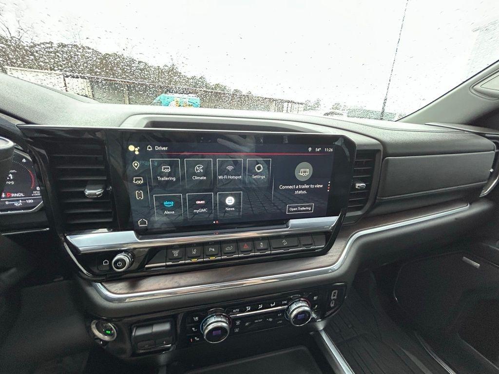 GMC Sierra 2500HD SLT Crew Cab 2WD 2025