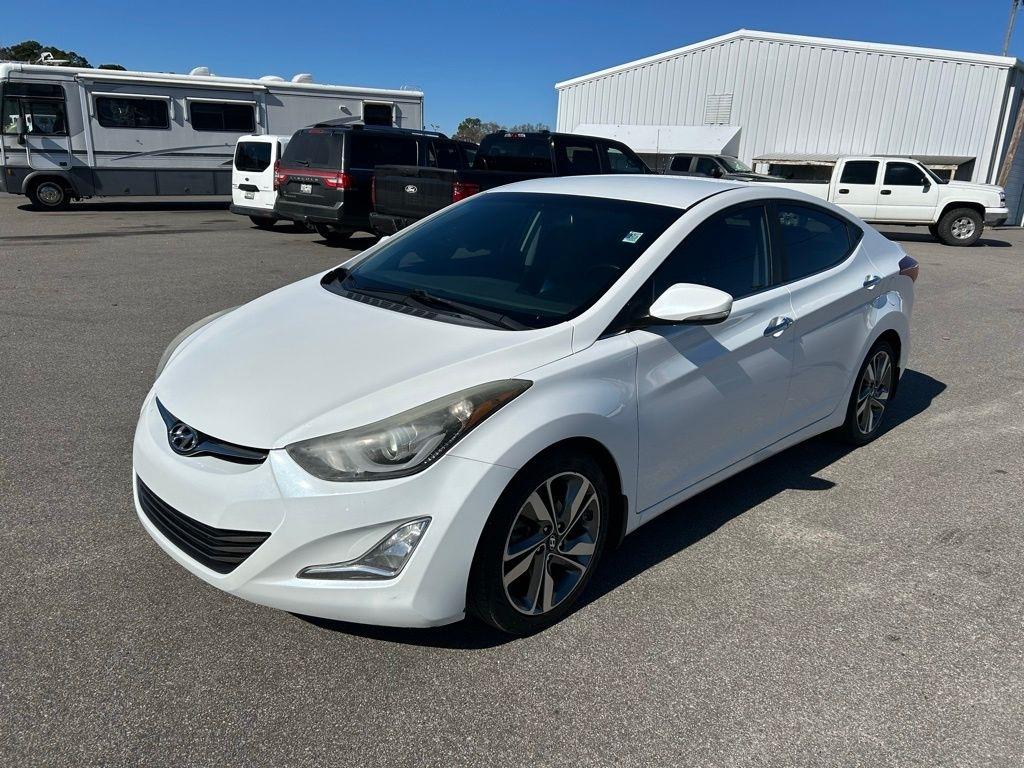 Hyundai Elantra SE 6AT 2016