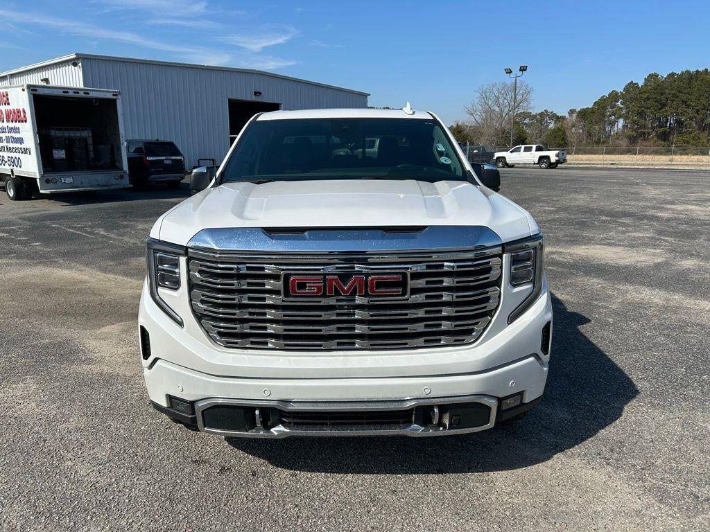 GMC Sierra 1500 Denali Crew Cab Short Box 4WD 2023