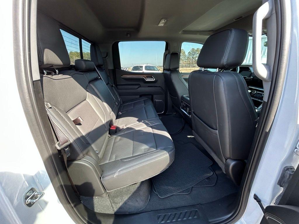 GMC Sierra 1500 Denali Crew Cab Short Box 4WD 2023