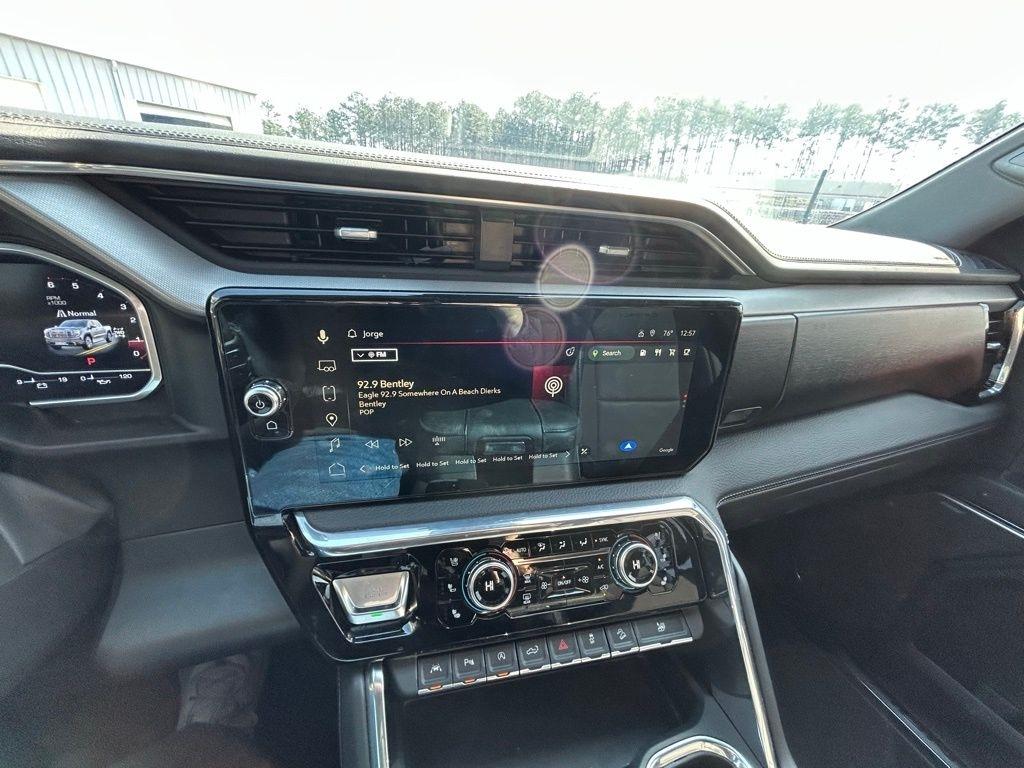 GMC Sierra 1500 Denali Crew Cab Short Box 4WD 2023