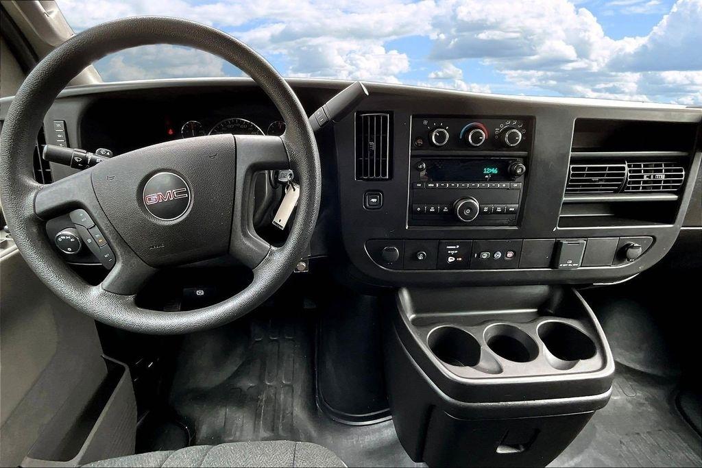 GMC Savana G2500 Cargo 2024