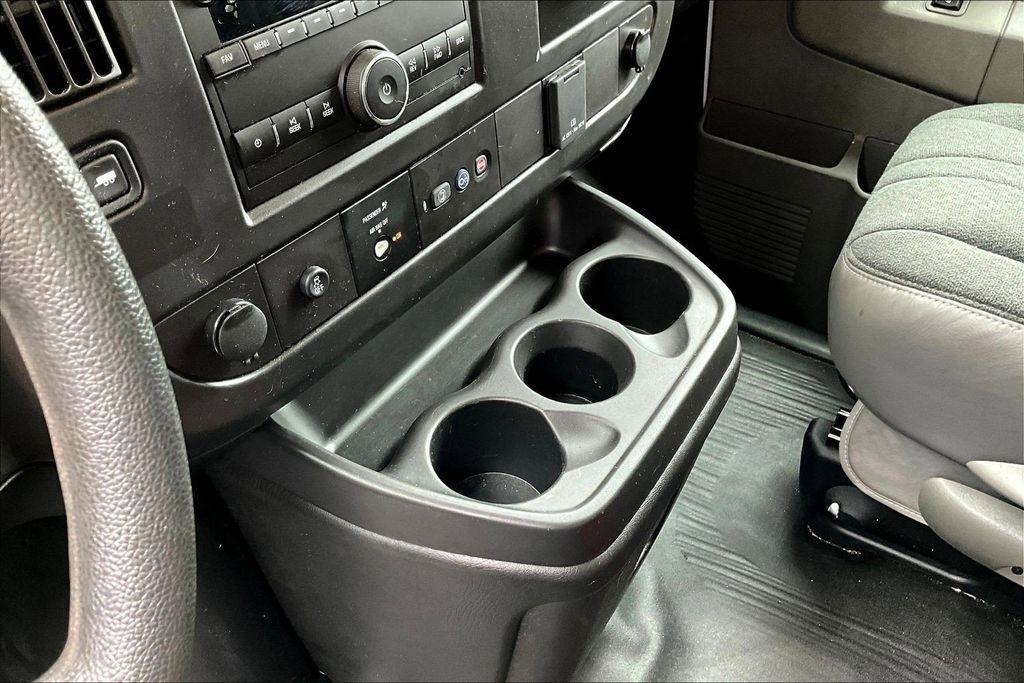 GMC Savana G2500 Cargo 2024