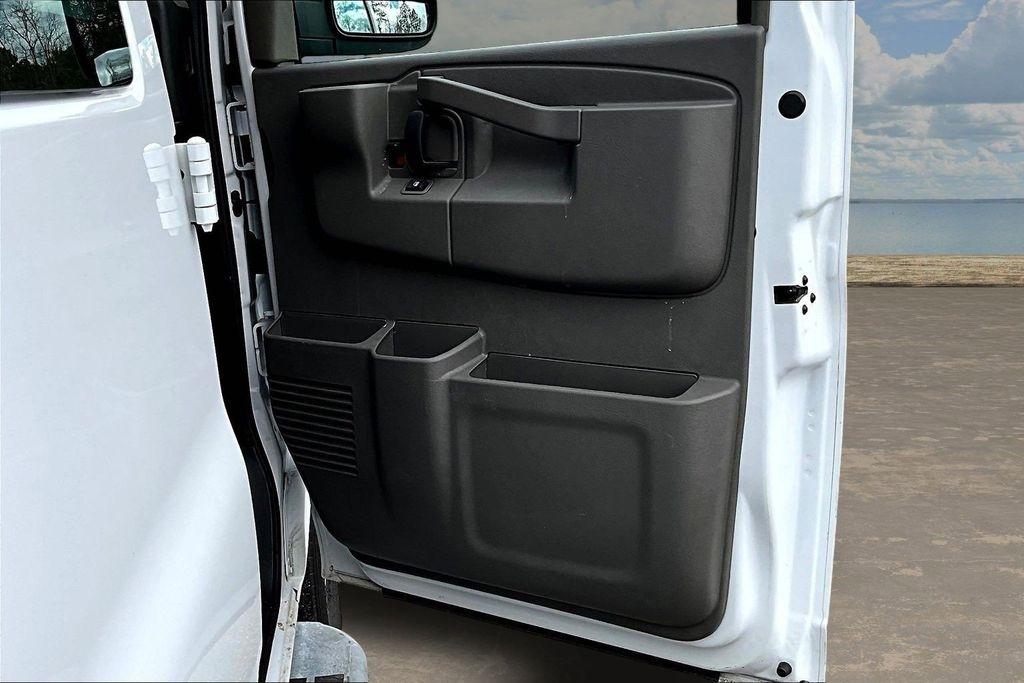 GMC Savana G2500 Cargo 2024