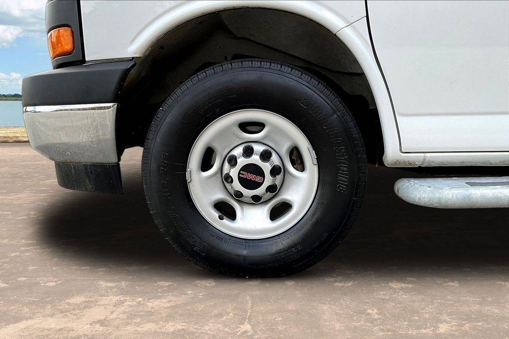 GMC Savana G2500 Cargo 2024