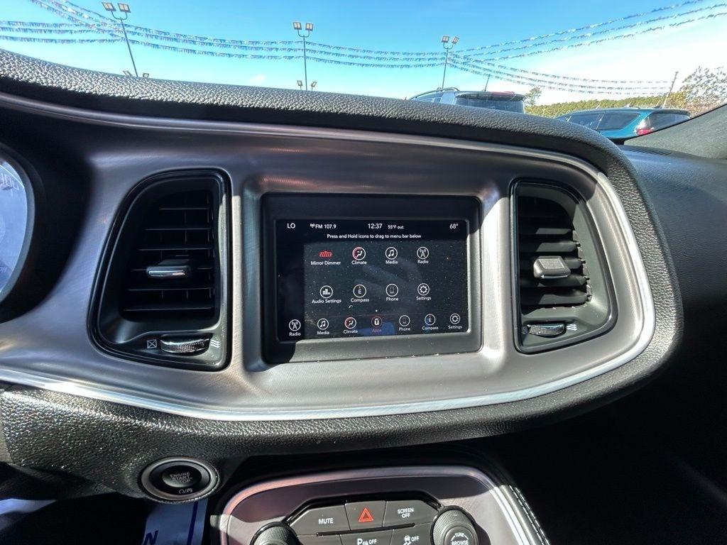 Dodge Challenger GT 2022