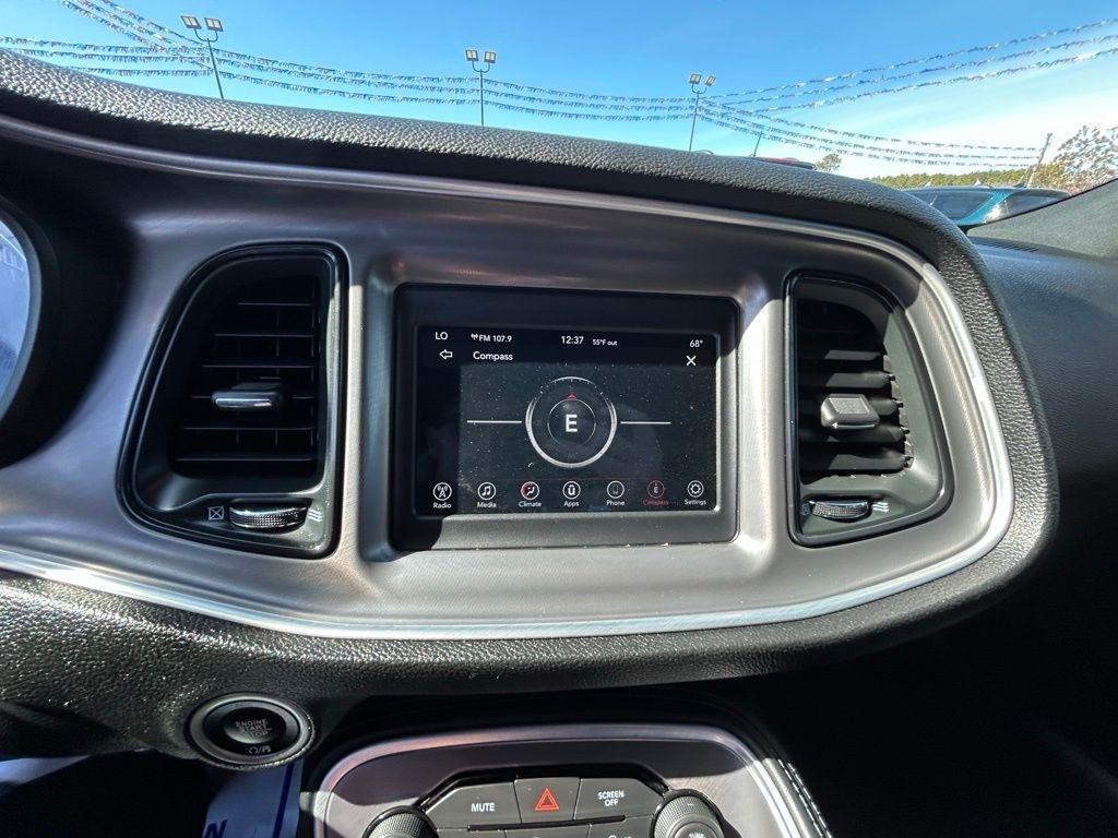 Dodge Challenger GT 2022