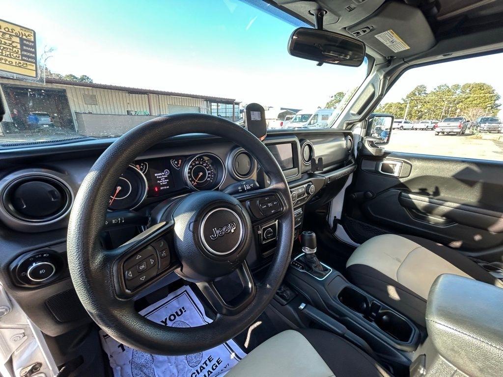 Jeep Wrangler Unlimited Sport 2023