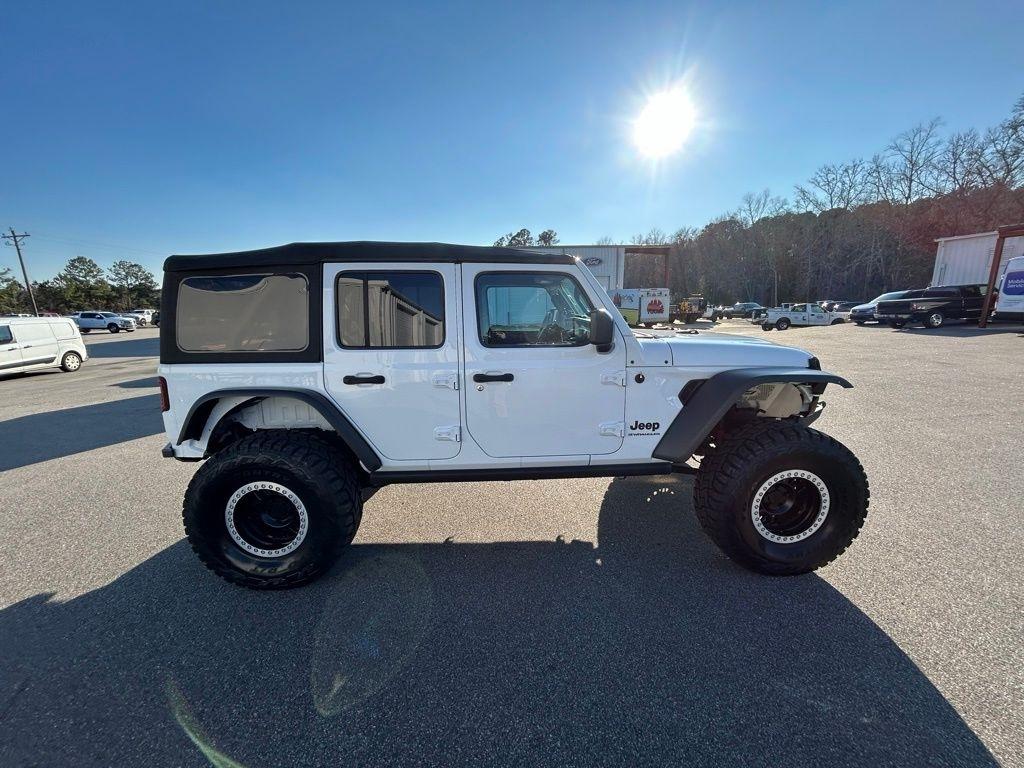 Jeep Wrangler Unlimited Sport 2023
