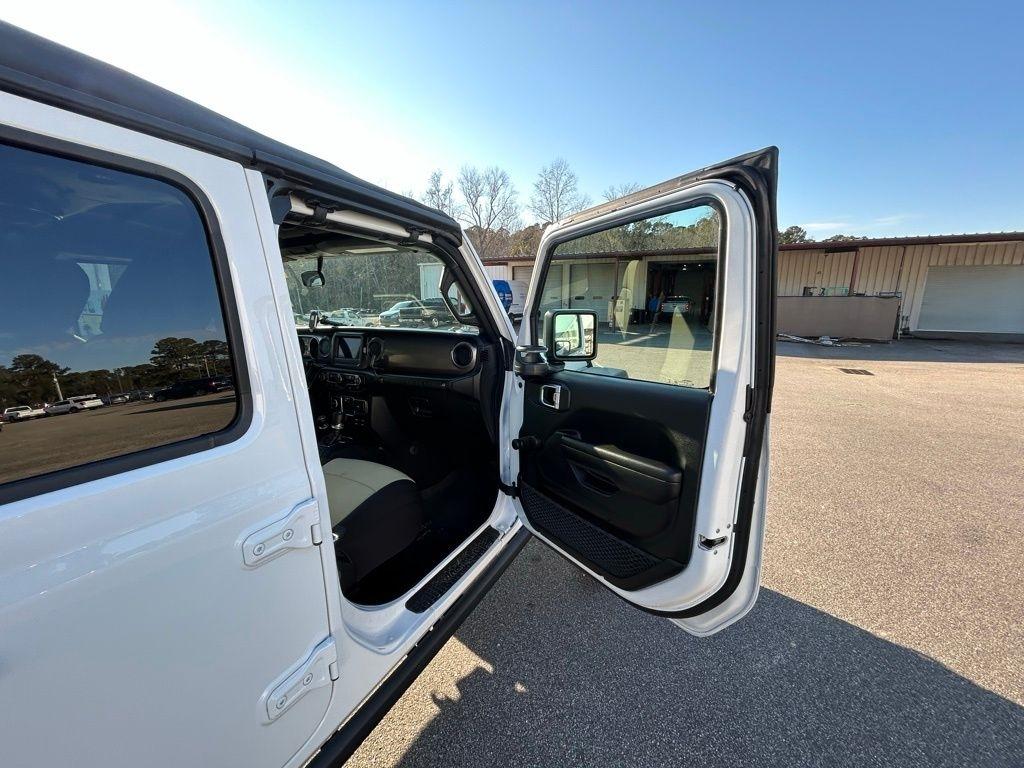 Jeep Wrangler Unlimited Sport 2023