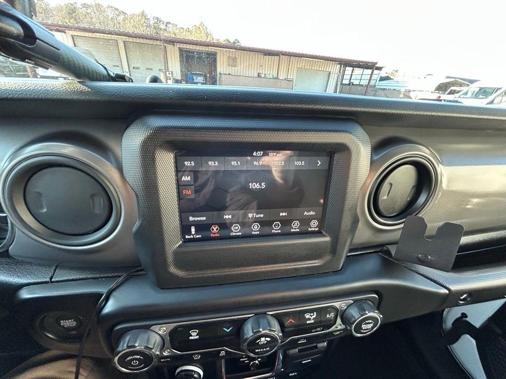 Jeep Wrangler Unlimited Sport 2023